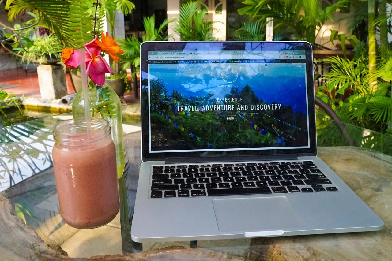 Cinco Hotel B&B ซานซัลวาดอร์ ภายนอก รูปภาพ