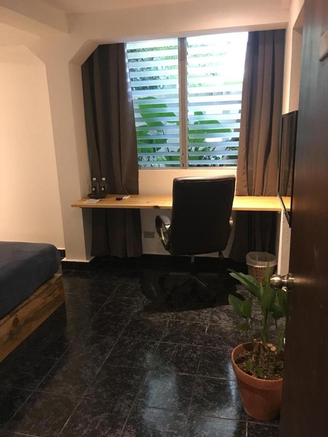 Cinco Hotel B&B ซานซัลวาดอร์ ภายนอก รูปภาพ